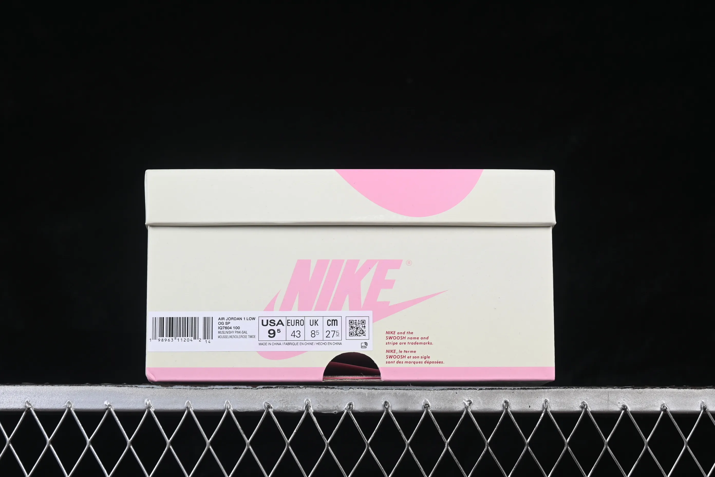 All Categories Air Jordan Jordan Series Basketball Shoes Air Jordan 1 Low Foreign Trade Version Travis Scott x Air Jordan 1 Low OG AJ1 Joe 1 Joint Undercut IQ7604-100